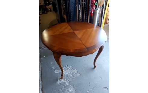 TABLE RONDE STYLE LOUIS XV