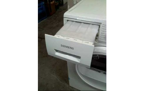 WÄSCHETROCKNER <SIEMENS> IQ500 7KG