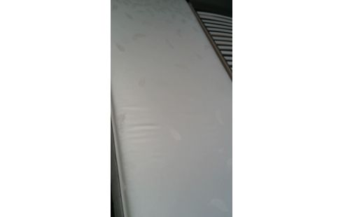 BED BOX SPRING OLIVER STRELLI