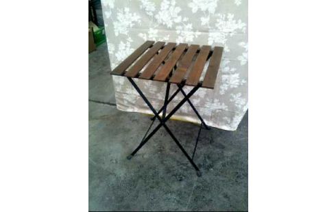 TABLE DE JARDIN