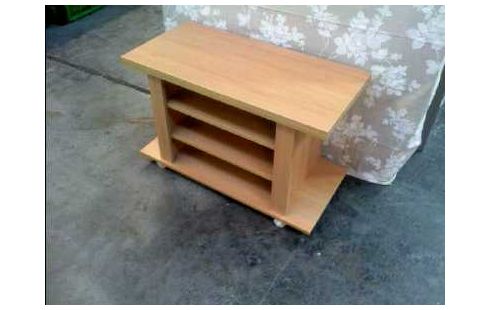 TV-TISCH A.R. HOLZ HELL FURNIERT 3-EBEN.