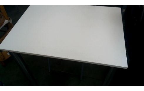 TABLE DE CUISINE BLANCHE CHROME