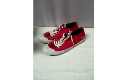 SCHUHE <VESPA> GR.45 ROT
