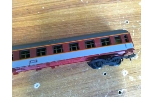 TRAIN LIMA ROUGE