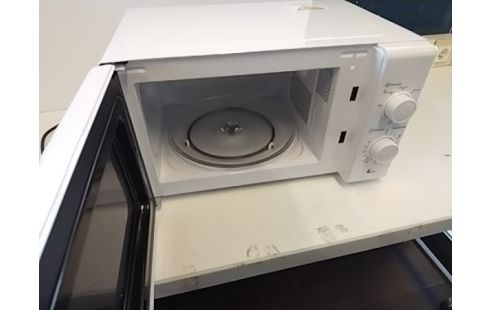 FOUR MICRO ONDES K&CO