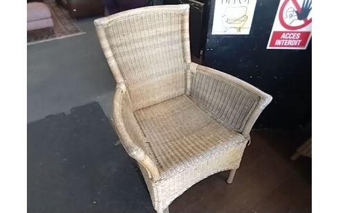 FAUTEUIL ROTIN