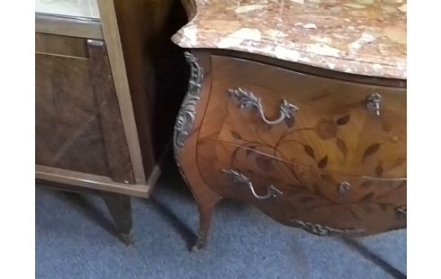 COMMODE MARQUETERIE 2T AVEC MARBRE (PIED ARRIERE ABIME)