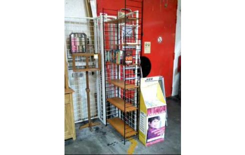 ETAGERE