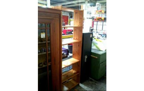 ETAGERE