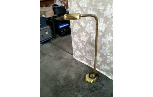 LAMPADAIRE MODULABLE