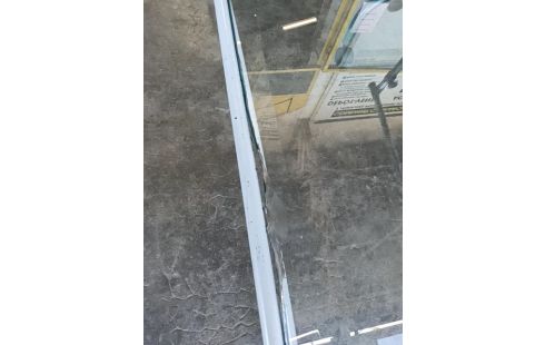 TABLE BASSE FER ET VERRE (1 ÉCLAT )
