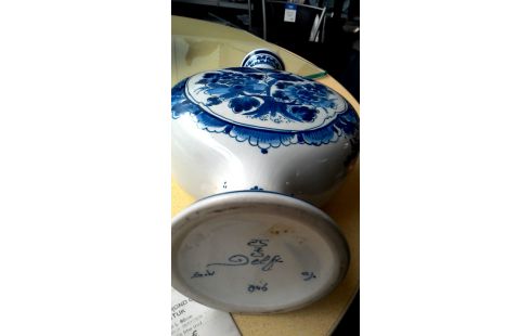 VAAS DELFTS BLAUW PORCELEYNE FLES