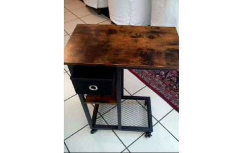 TABLE D'APPOINT