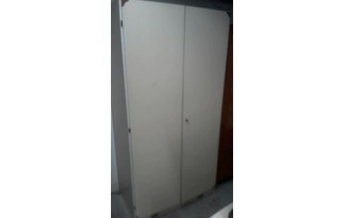 ARMOIRE PENDERIE