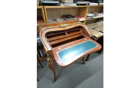 SECRETAIRE DOS D'ANE