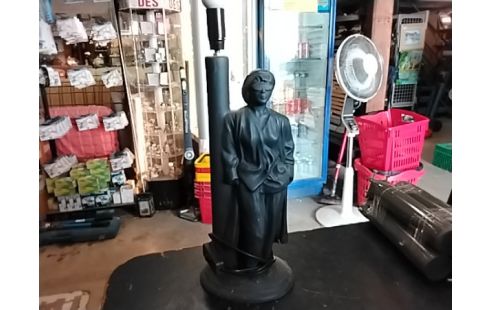 LAMPE DECO PERSONNAGE