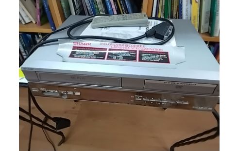 LECTEUR DVD ENREGISTREUR SHARP
