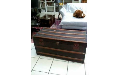 TRUHE HOLZ VINTAGE KL. DEF. METALL