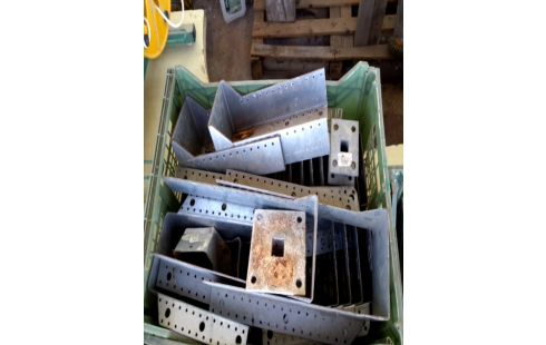 CAISSE SABOTS DIVERS