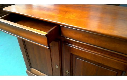 NIEDRIGES BUFFET KRISCHBAUM 3 TÜREN / 3 SCHUBLADEN