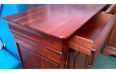 NIEDRIGES BUFFET KRISCHBAUM 3 TÜREN / 3 SCHUBLADEN