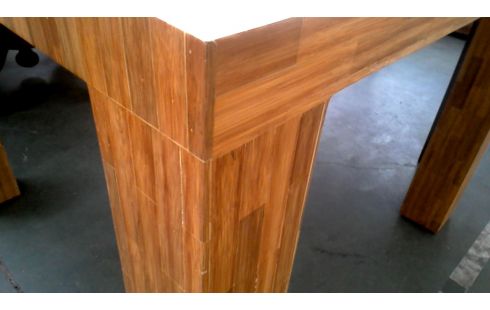 MESA BAMBÚ