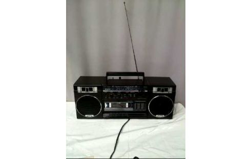 RADIO BOOMBOX SANYO M9716 SCHWARZ GET.