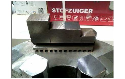DREHFUTTER DREI BACKEN