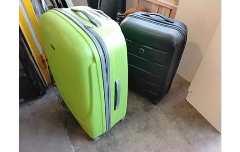 VALISE RIGIDE