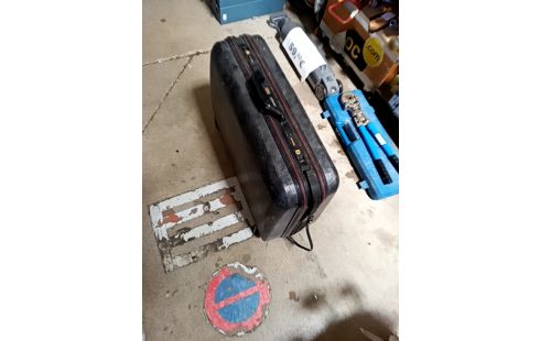 VALISE