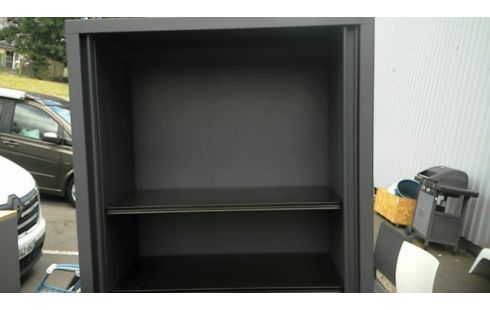 ARMOIRE DE BUREAU GRISE AVEC CLEF