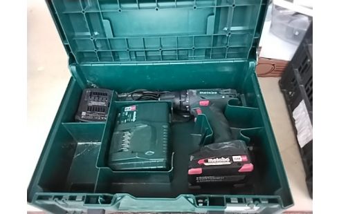 VISSEUSE ELECTRIQUE METABO COFFRET RSV2