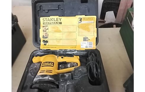 PONCEUSE VIBRANTE STANLEY COFFRET RSV2