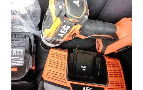 PERCEUSE VISSEUSE AEG PRO COFFRET RSV2