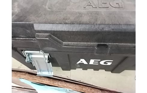 PERCEUSE VISSEUSE AEG PRO COFFRET RSV2