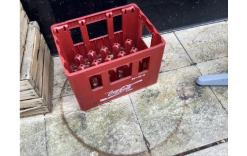 CAISSE BOUTEILLE COCA