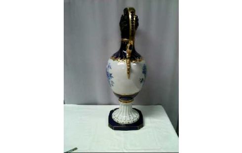 PORZELLANVASE <ROYAL DUX> TIEFBLAU GOLDF.