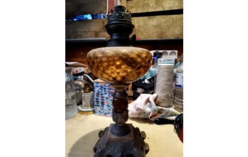 PIED DE LAMPE PÉTROLE