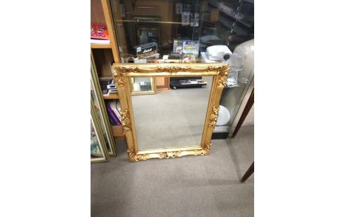 MIROIR ENCADREMENT DORE
