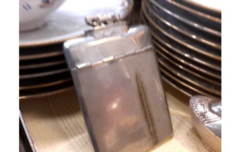 BRIQUET ANCIEN