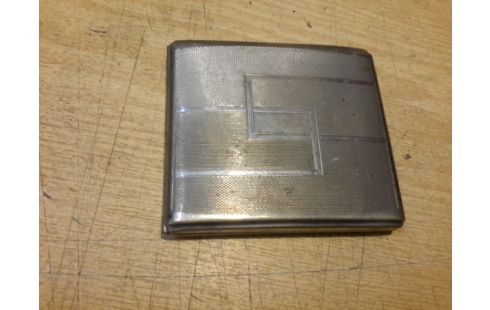 ETUI A CIGARETTES