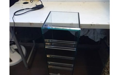 RANGE CD VERRE