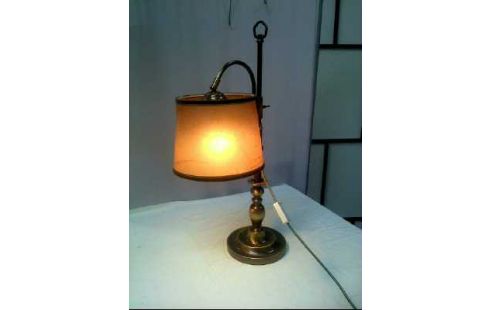 TISCHLAMPE LEDERSCHIRM MESSINGGESTELL
