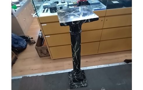 COLONNE DECO BOIS FENDUE AU BAS