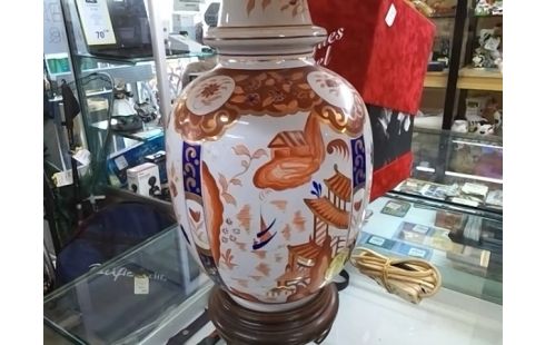 LAMPE A POSER MOTIF FLEURS