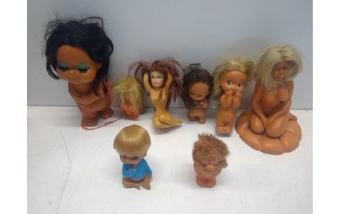 LOT VAN 8 VINTAGE POPJES