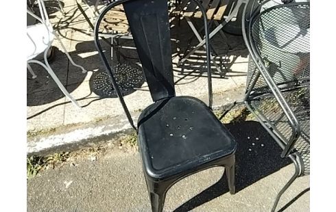 CHAISE METAL NOIRE