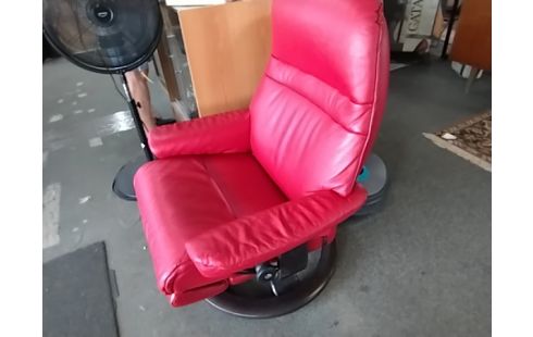 FAUTEUIL ELECTRIQUE EVERSTYLE CUIR ROUGE