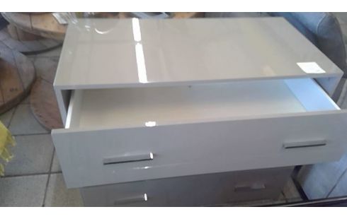 COMMODE 3 LADEN