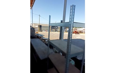 ETAGERE DE RANGEMENT GARAGE